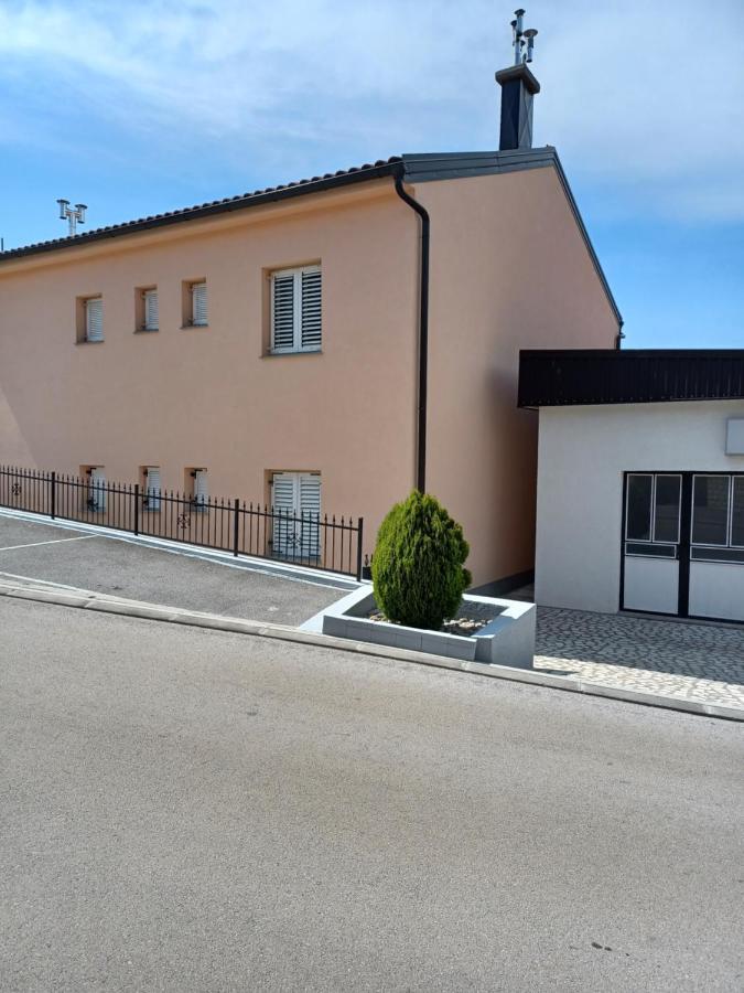 Apartman Erika Сень Экстерьер фото